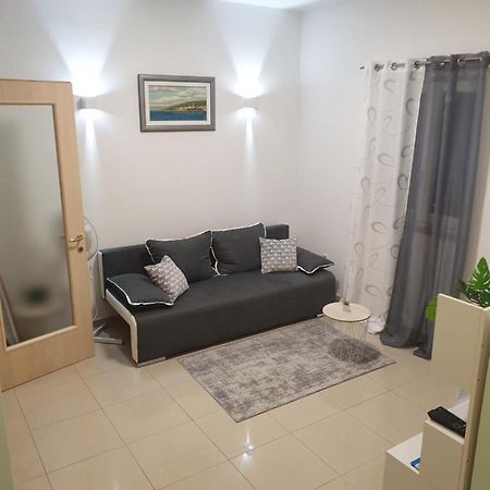 Sophos Apartment Supetar Exterior photo